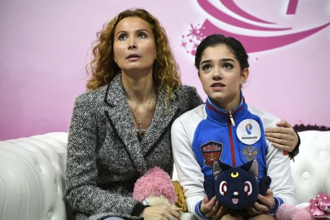 Этери Тутберидзе сделала Медведеву чемпионкой