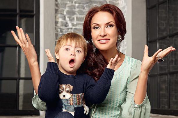 эвелина бледанс родила ребенка с синдромом дауна